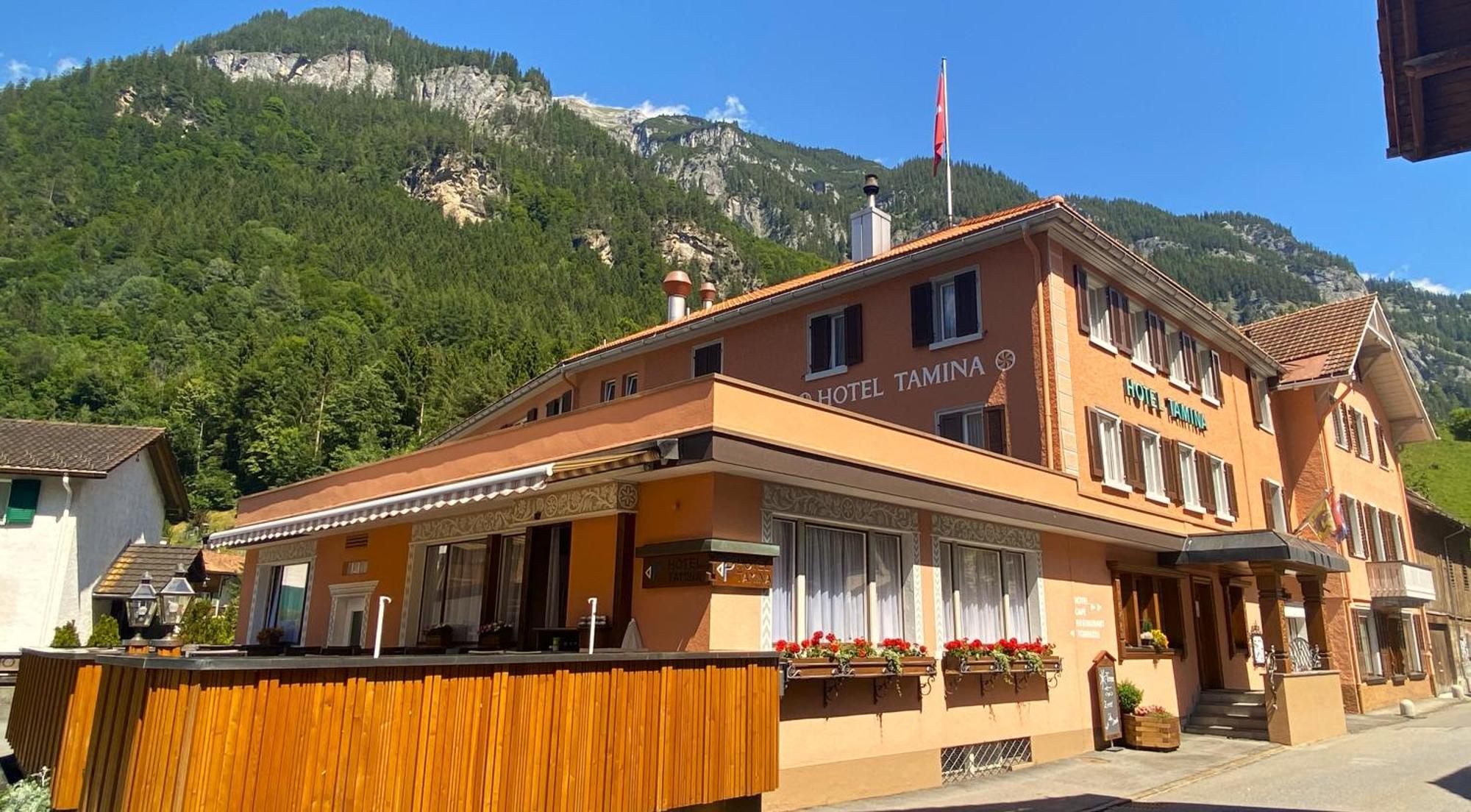 Tamina Hotel Vattis Luaran gambar